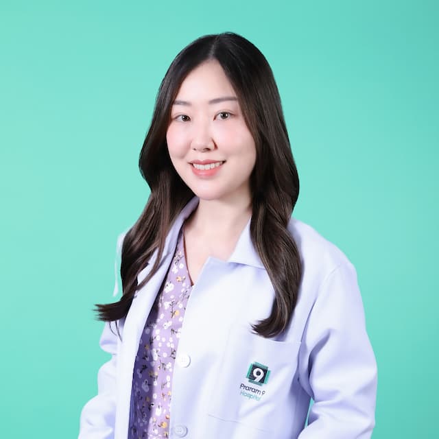 พญ. ณิชนันทน์ เอกพิทักษ์ดำรง