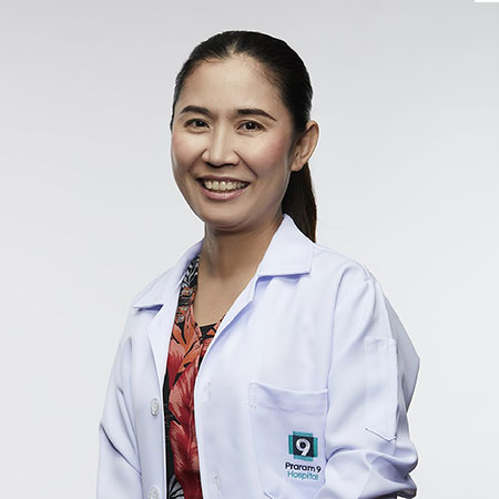 Dr.Pitthaya Chomputong